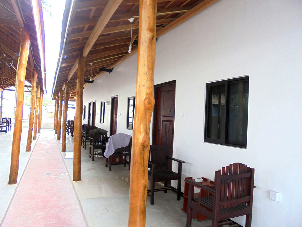 Chillax Bay Bed and Breakfast Arugam Bay Exterior foto